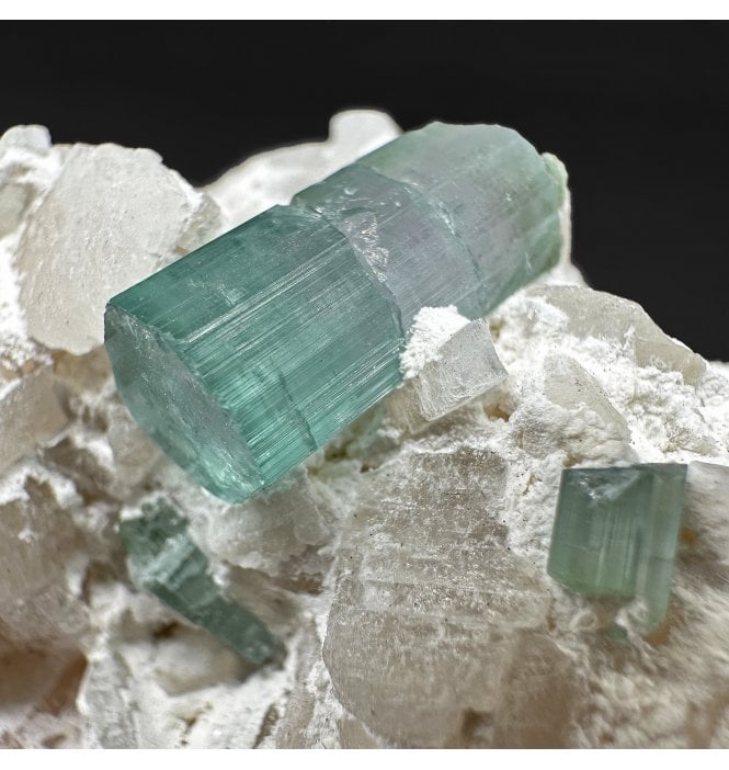 Bi-Colour Tourmaline (R1088)