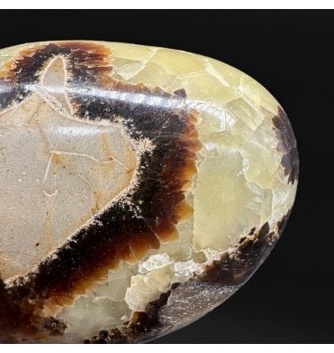 Septarian Calcite Pebble (SKU R1429)